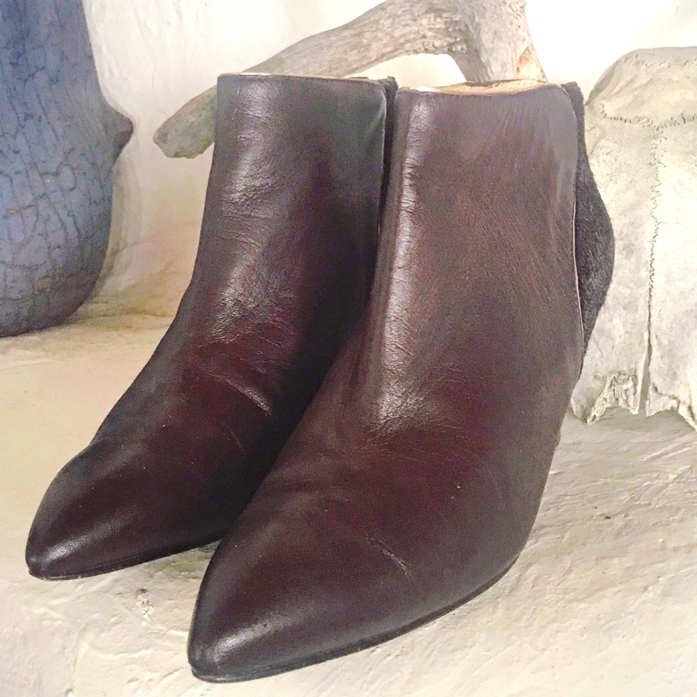 Carmen Marc Valvo eggplant plum leather calf hair wedge booties 8